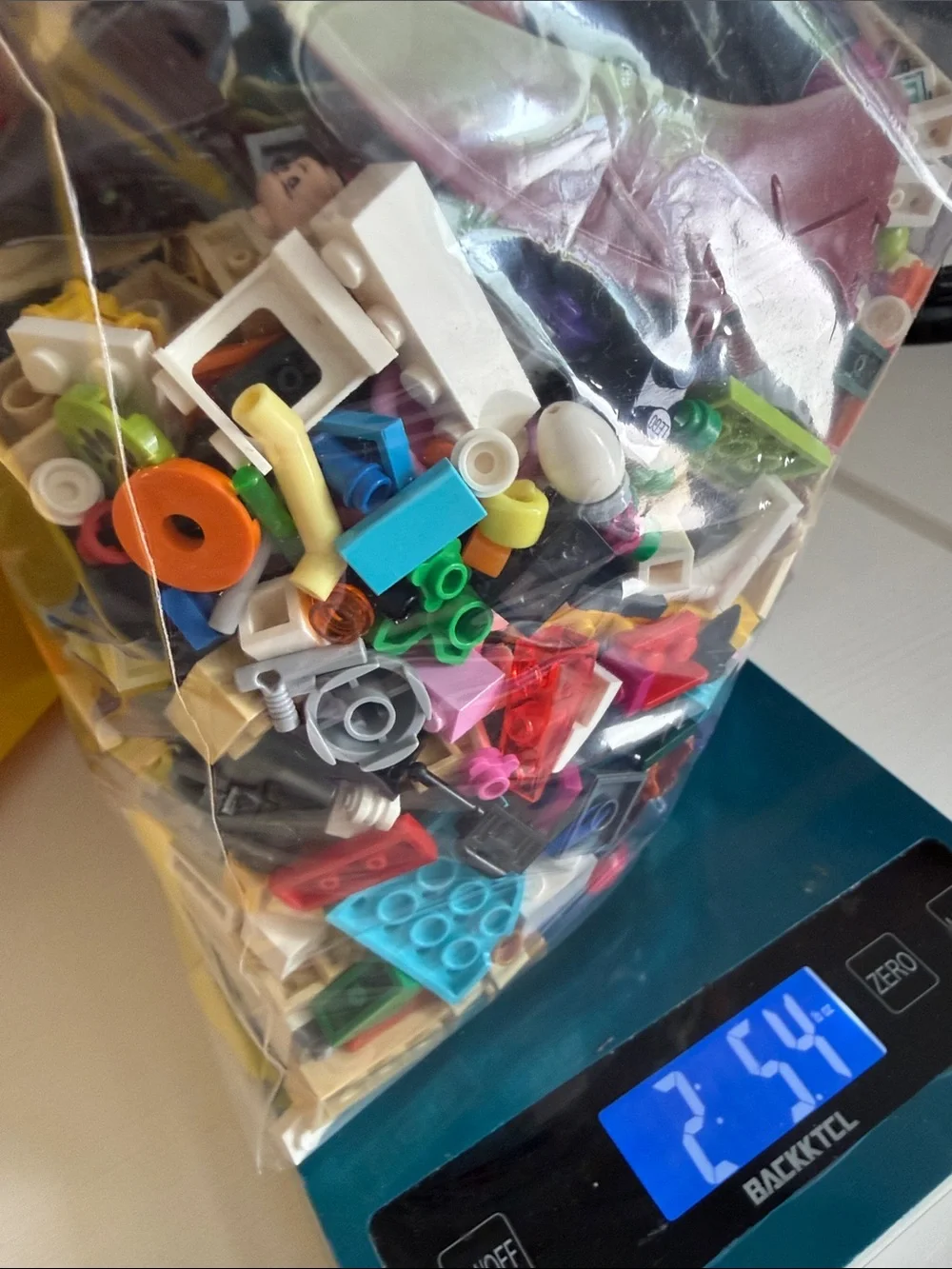 LEGO 2.5 lb Bag of Mixed Bricks - Multicolor, yellow travel case included